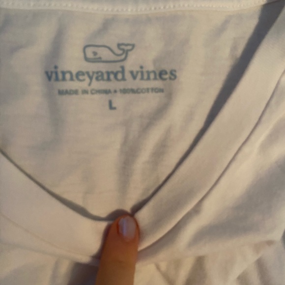 Vineyard Vines White T shirt - Picture 4 of 4